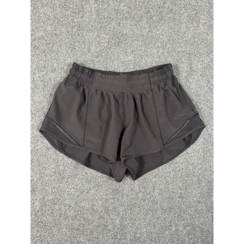 Lululemon Hotty Hot Shorts Women 4 Black 2.5" Running Lightweight Stretch Pocket